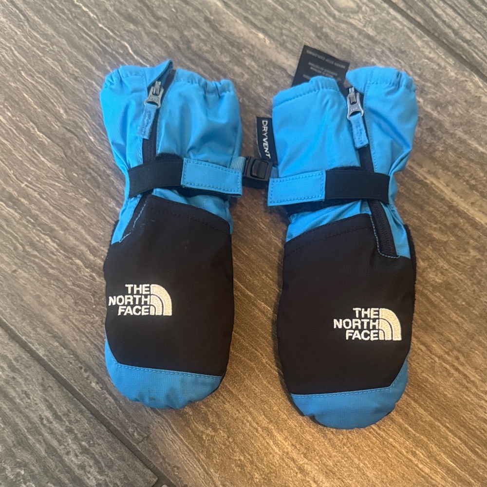 The North Face Kids' Vibrant Blue and Black Mittens